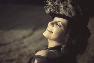 LA JOIE D’ÊTRE DEMEURE LA CLÉ VERS UN BONHEUR PLUS ÉVIDENT LA JOIE D’ÊTRE DEMEURE LA CLÉ VERS UN BONHEUR PLUS ÉVIDENT