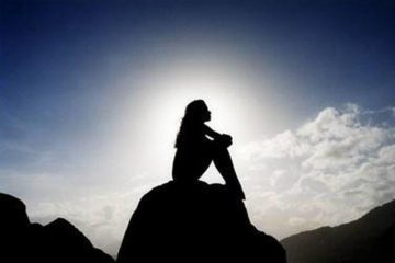 LA SOLITUDE ET LE SILENCE