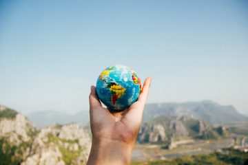 Le monde de la troisième dimension tel que vous l’avez connu est en train de changer et ne reviendra jamais à ce qu’il était