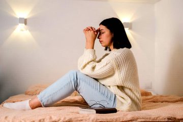 PRIÈRE ET MANTRA POUR REPROGRAMMER SA SANTÉ PRIÈRE ET MANTRA POUR REPROGRAMMER SA SANTÉ