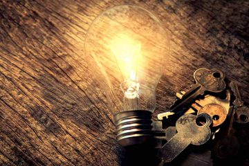 SE RELIER À L’ÉNERGIE DE LA LUMIÈRE SOURCE
