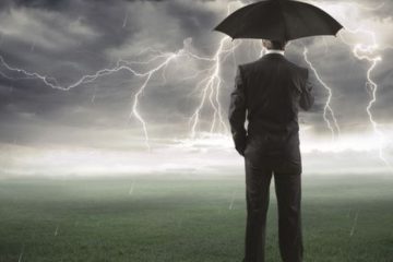 LE CALME AVANT LA TEMPÊTE LE CALME AVANT LA TEMPÊTE