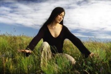 ARROSEZ LES FRUITS PLUTÔT QUE LES MAUVAISES HERBES !