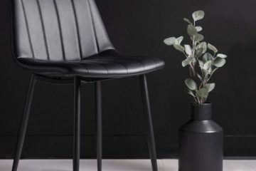 LA CHAISE