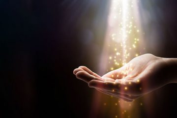 VOUS CRÉEZ UNE PUISSANTE FORCE CONSUMANT LES OMBRES DU PASSÉ