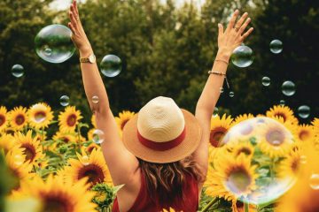 Le monde extérieur que vous expérimentez n’est qu’une représentation des fréquences que vous activez en vous Le monde extérieur que vous expérimentez n’est qu’une représentation des fréquences que vous activez en vous
