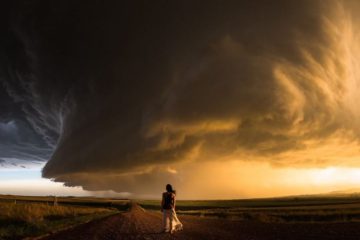 L’IMMENSITÉ DE L’ÊTRE : Pratiquer la présence L’IMMENSITÉ DE L’ÊTRE : Pratiquer la présence