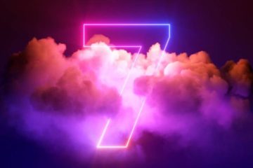 ENTREZ DANS LA MAGIE VIBRATOIRE DE L’ANNÉE 7 !