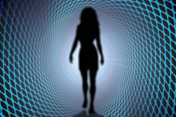 APPUYER SUR UN BOUTON ET SE TÉLÉPORTER DANS SON SYSTÈME STELLAIRE D’ORIGINE… APPUYER SUR UN BOUTON ET SE TÉLÉPORTER DANS SON SYSTÈME STELLAIRE D’ORIGINE…