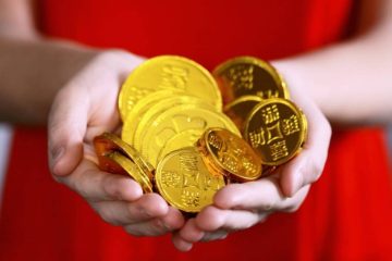 LA DIMENSION FÉMININE DE L’ARGENT LA DIMENSION FÉMININE DE L’ARGENT