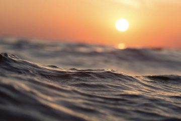 DES EAUX AGITÉES NE SIGNIFIENT PAS QUE VOUS NE PROGRESSEZ PAS DES EAUX AGITÉES NE SIGNIFIENT PAS QUE VOUS NE PROGRESSEZ PAS