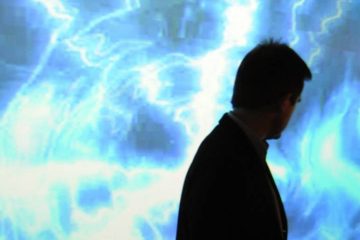 UNE PREMIÈRE EXPÉRIENCE POUR LES HUMAINS