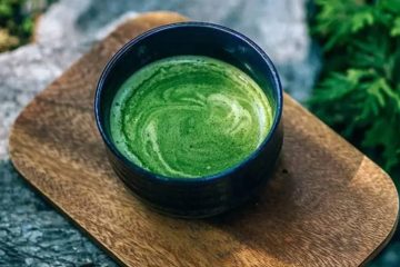 LE THÉ MATCHA : BIENFAITS ET AVANTAGES NUTRITIONNELS LE THÉ MATCHA : BIENFAITS ET AVANTAGES NUTRITIONNELS