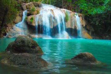 UNE CASCADE DE MIRACLES