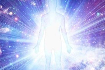 LE CORPS DE LUMIÈRE N’EST PAS UNE TRANSFORMATION DU CORPS DIMENSIONNEL LE CORPS DE LUMIÈRE N’EST PAS UNE TRANSFORMATION DU CORPS DIMENSIONNEL