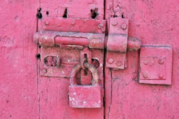 VOUS NE POUVEZ PAS TUER VOTRE EGO HUMAIN POUR VOUS LIBÉRER VOUS NE POUVEZ PAS TUER VOTRE EGO HUMAIN POUR VOUS LIBÉRER