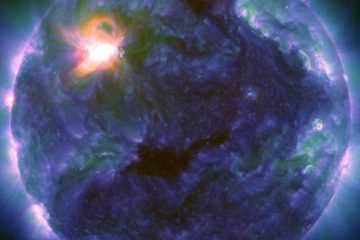 UNE ÉRUPTION SOLAIRE COLOSSALE DE X 4,5 SE DIRIGE VERS LA TERRE UNE ÉRUPTION SOLAIRE COLOSSALE DE X 4,5 SE DIRIGE VERS LA TERRE